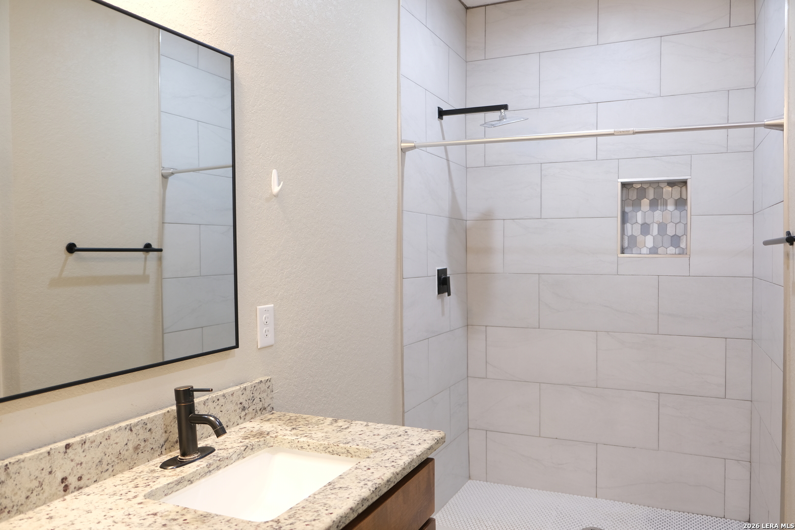 178 Shadow Valley San Antonio TX 78227