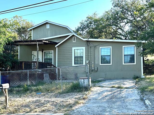 1514 3rd Street Kerrville TX 78028