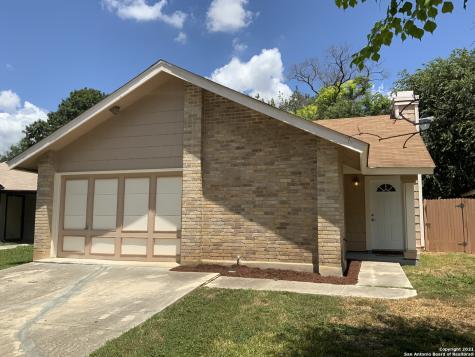 9579 Bowen Drive San Antonio TX 78250