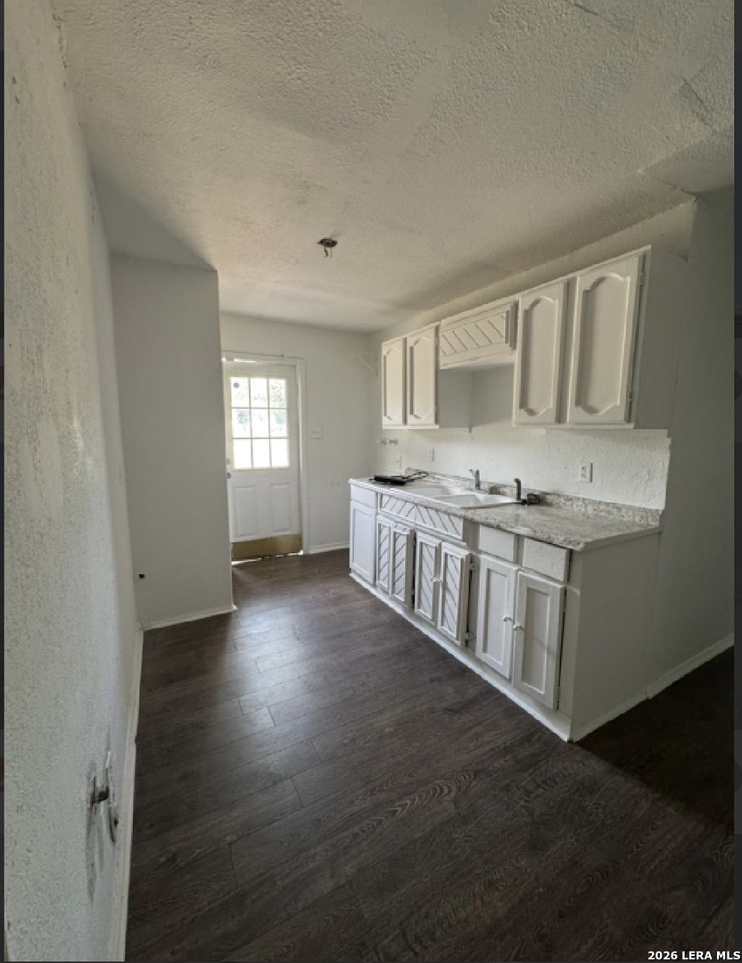 174 Oak Valley Drive San Antonio TX 78227