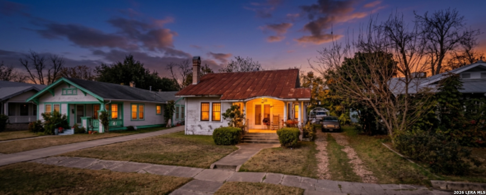 717 Kayton San Antonio TX 78210
