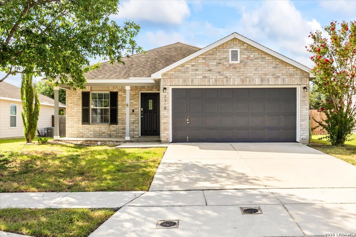 7718 Ruidoso Chase Selma TX 78154