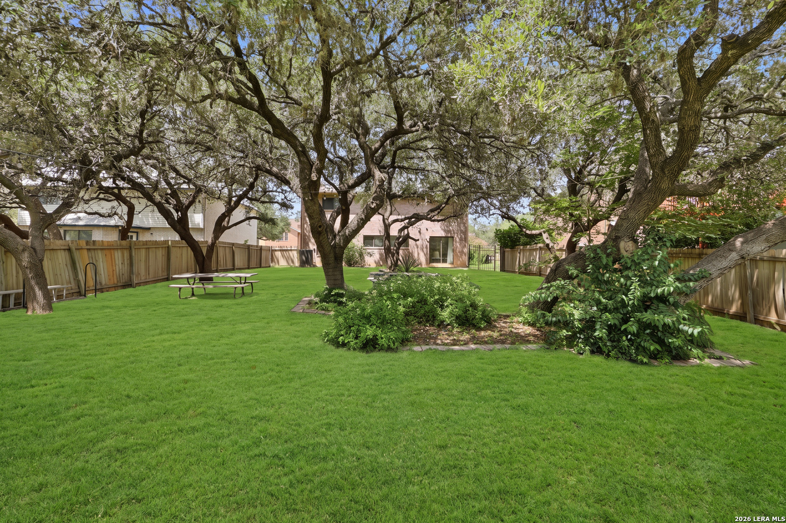 2316 Newoak Park San Antonio TX 78230