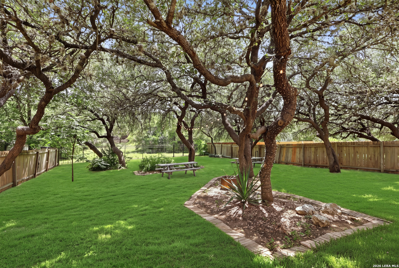 2316 Newoak Park San Antonio TX 78230