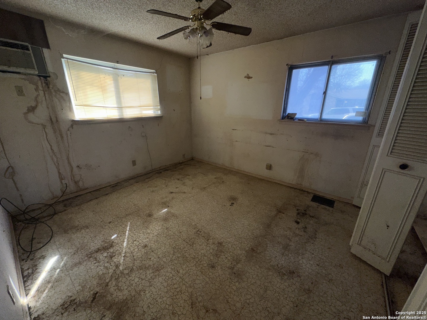 8514 Standing Rock San Antonio TX 78242