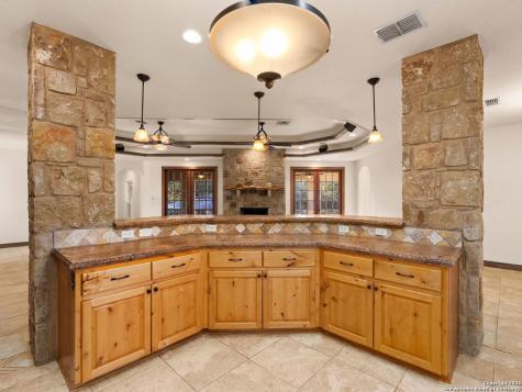 102 Oak Valley Drive Boerne TX 78006