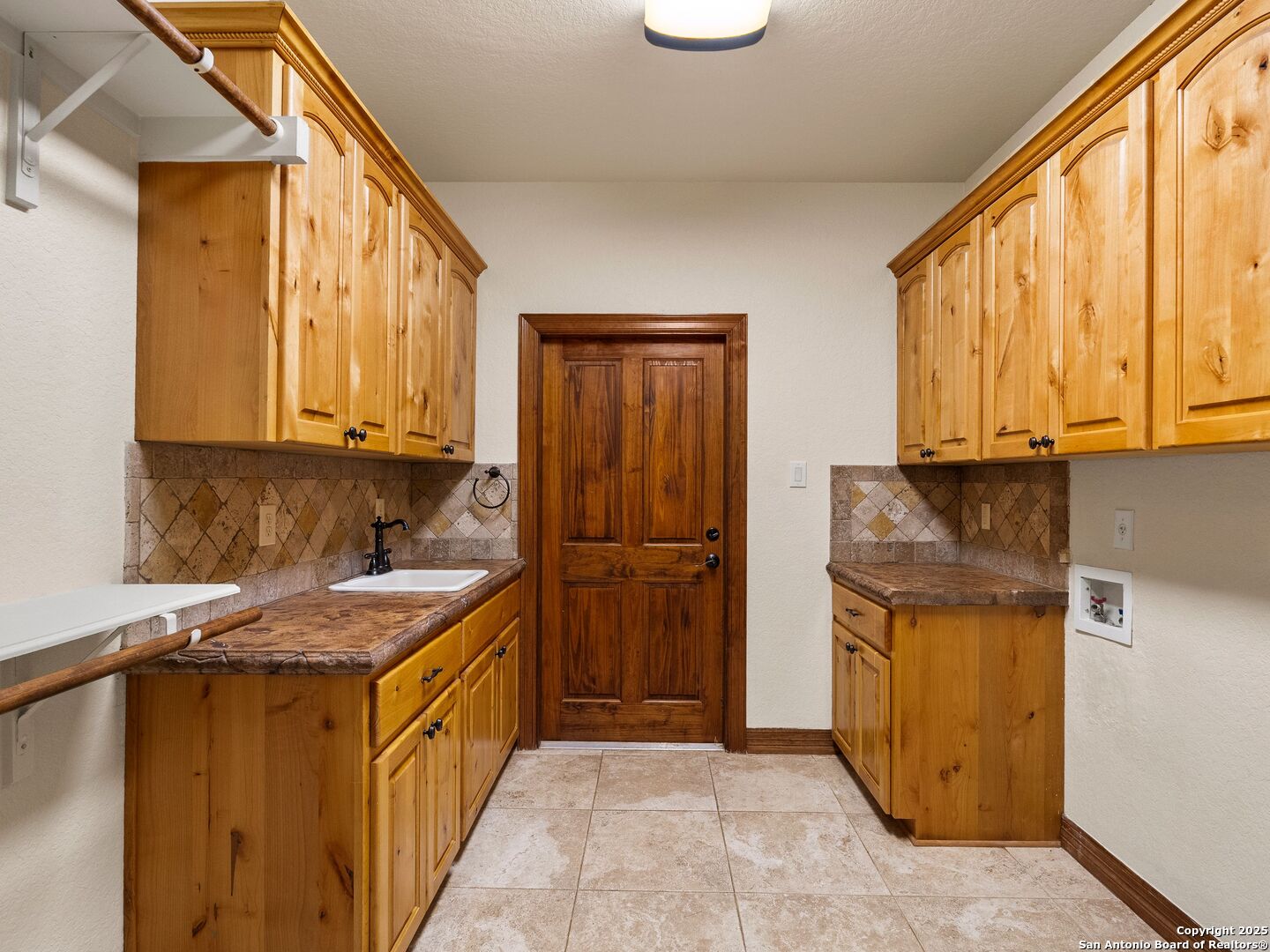 102 Oak Valley Drive Boerne TX 78006