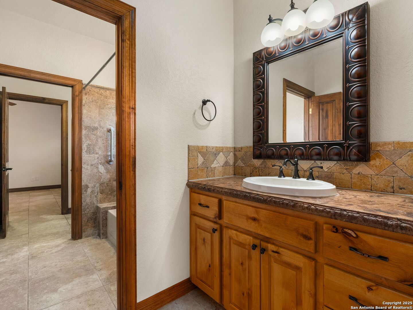 102 Oak Valley Drive Boerne TX 78006