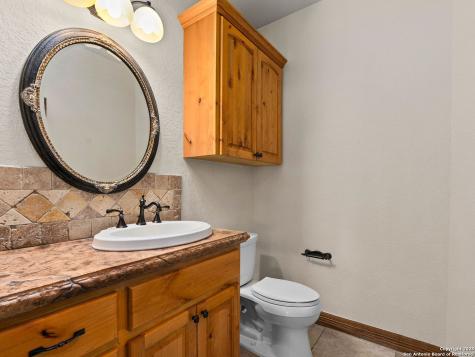 102 Oak Valley Drive Boerne TX 78006