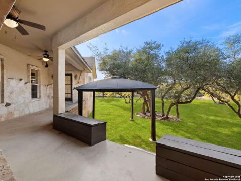 102 Oak Valley Drive Boerne TX 78006