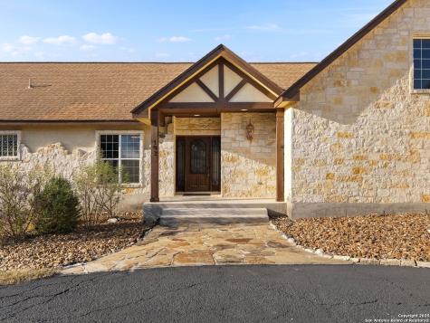 102 Oak Valley Drive Boerne TX 78006