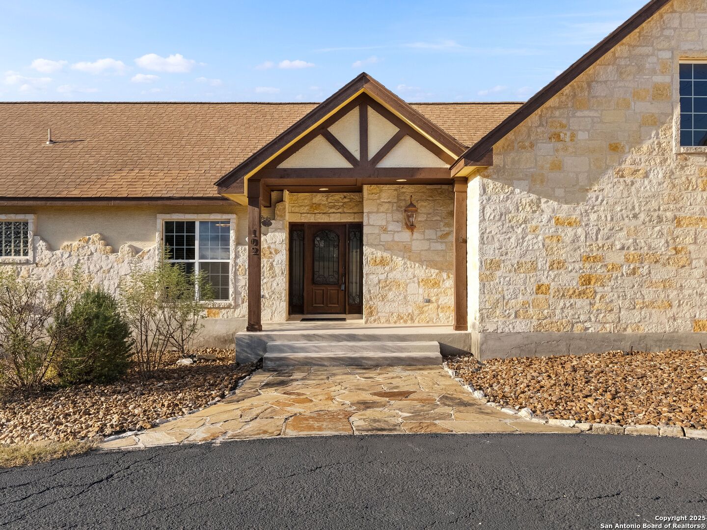 102 Oak Valley Drive Boerne TX 78006