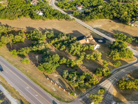 102 Oak Valley Drive Boerne TX 78006