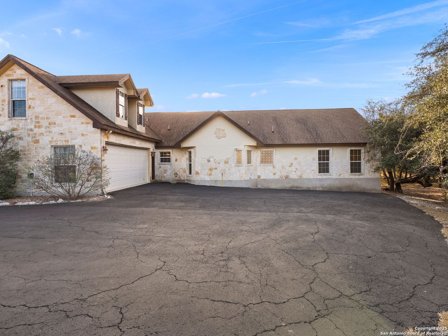 102 Oak Valley Drive Boerne TX 78006