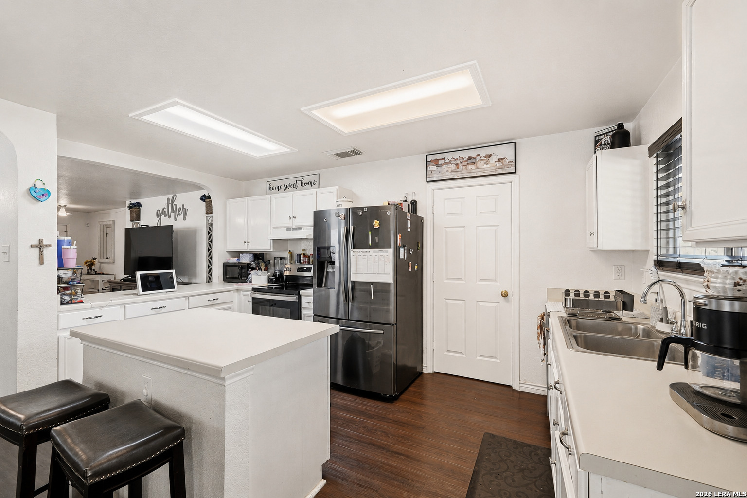 926 Saxonhill Drive San Antonio TX 78253