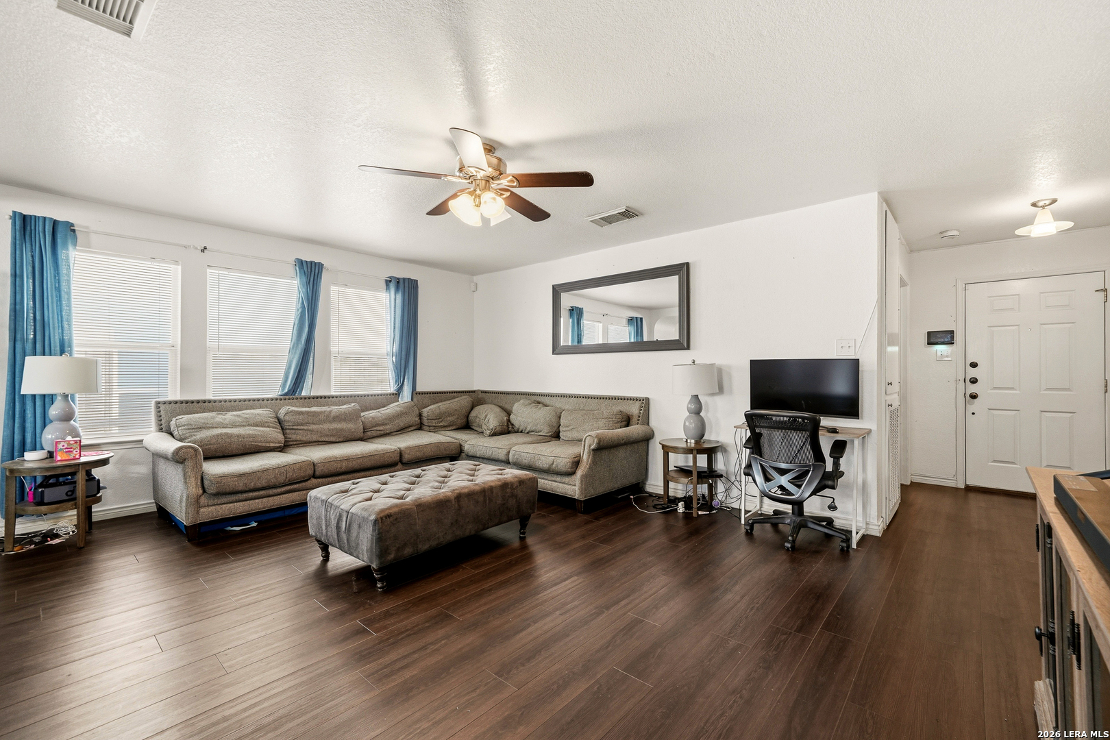 926 Saxonhill Drive San Antonio TX 78253