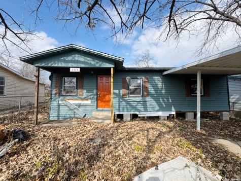 1513 Gibbs San Antonio TX 78202