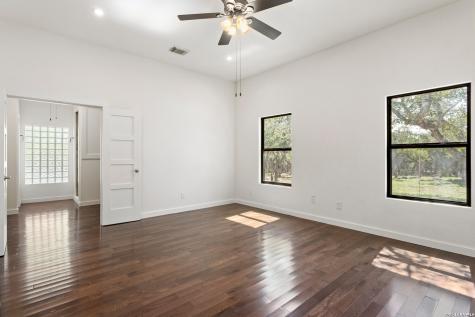 680 Aspen Ridge Blanco TX 78606