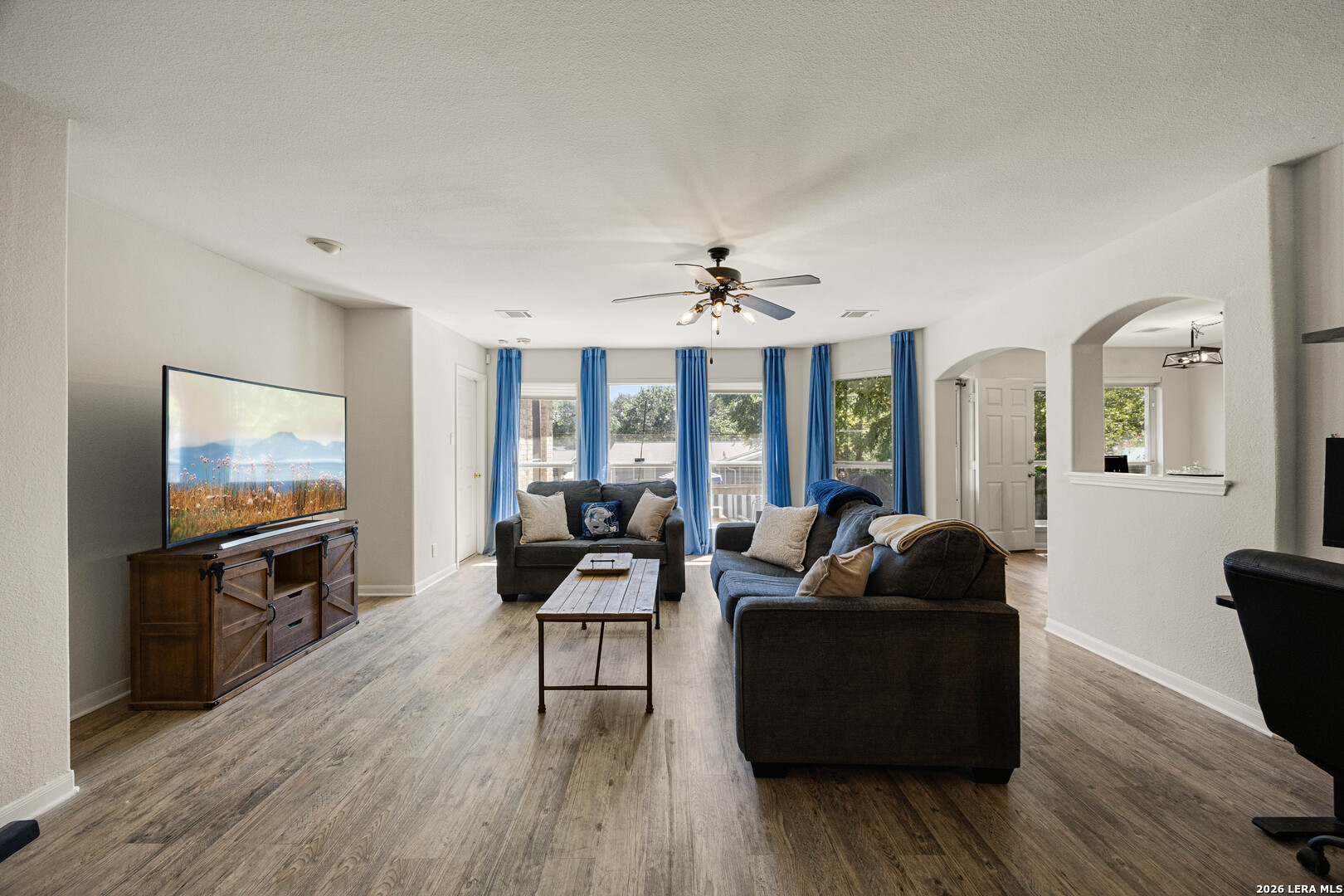 6338 Parkland Oaks Drive San Antonio TX 78240