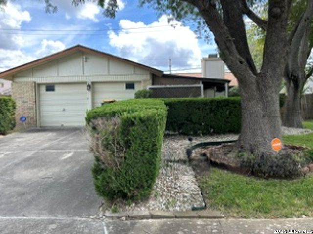 11055 White Sands Live Oak TX 78233