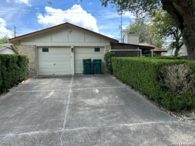 11055 White Sands Live Oak TX 78233