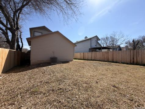 12063 Stoney Summit San Antonio TX 78247