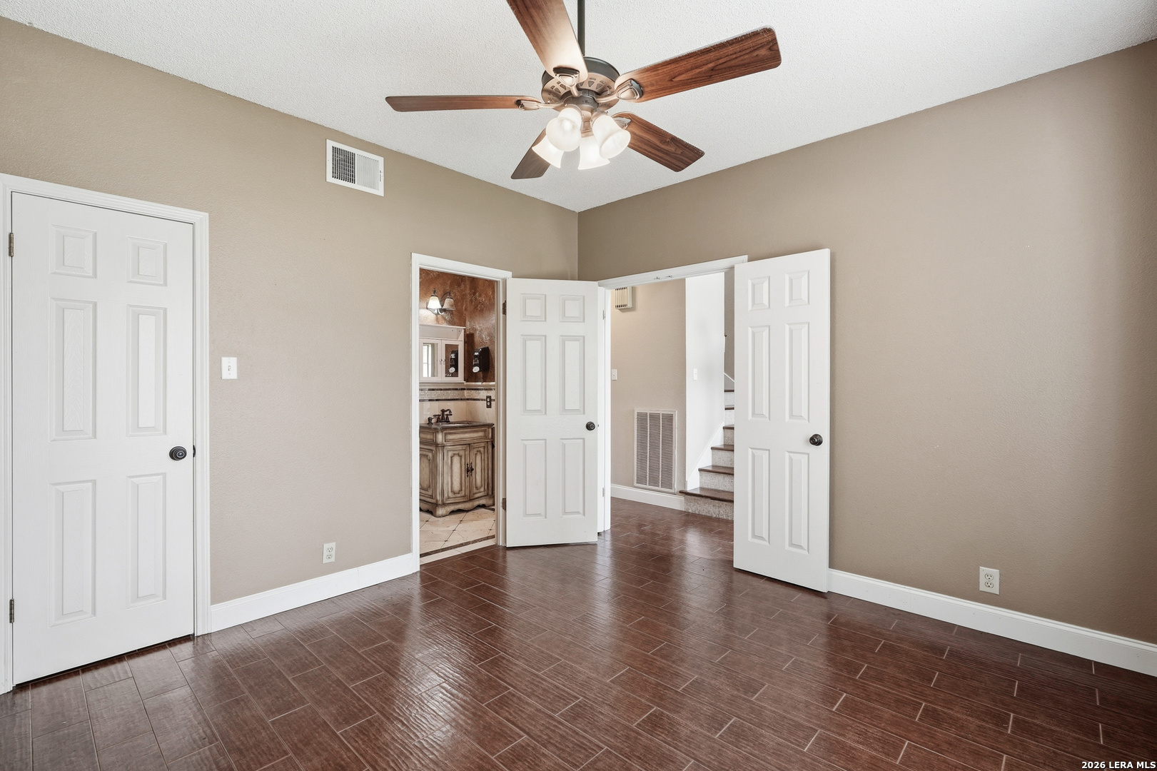 4623 Black Oak Woods San Antonio TX 78249
