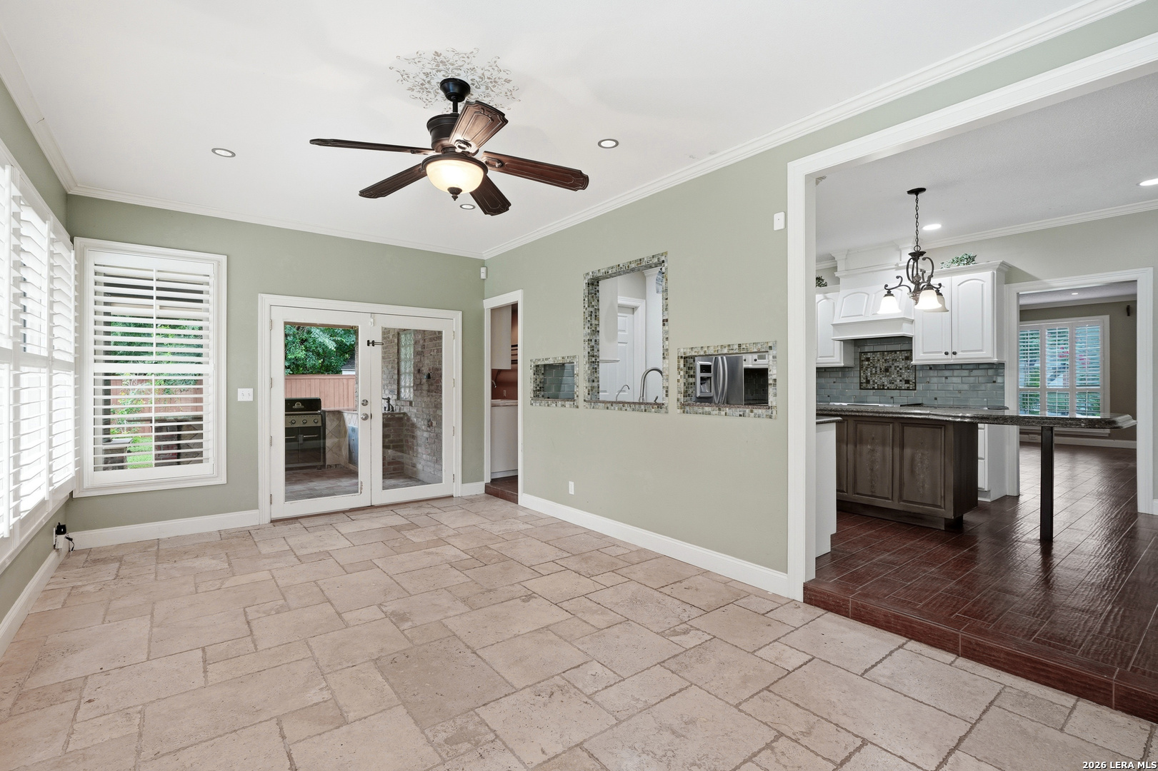 4623 Black Oak Woods San Antonio TX 78249