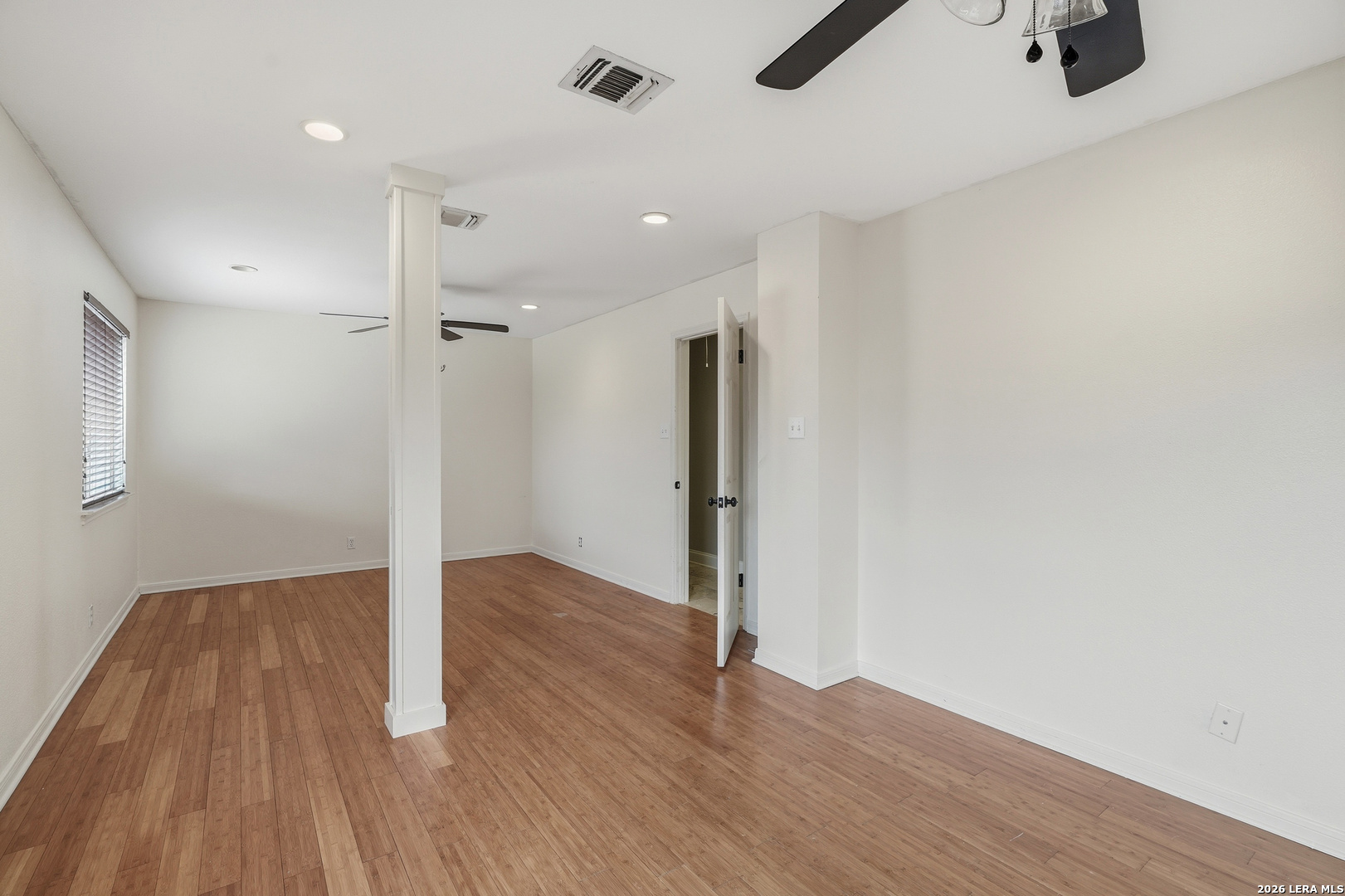4623 Black Oak Woods San Antonio TX 78249