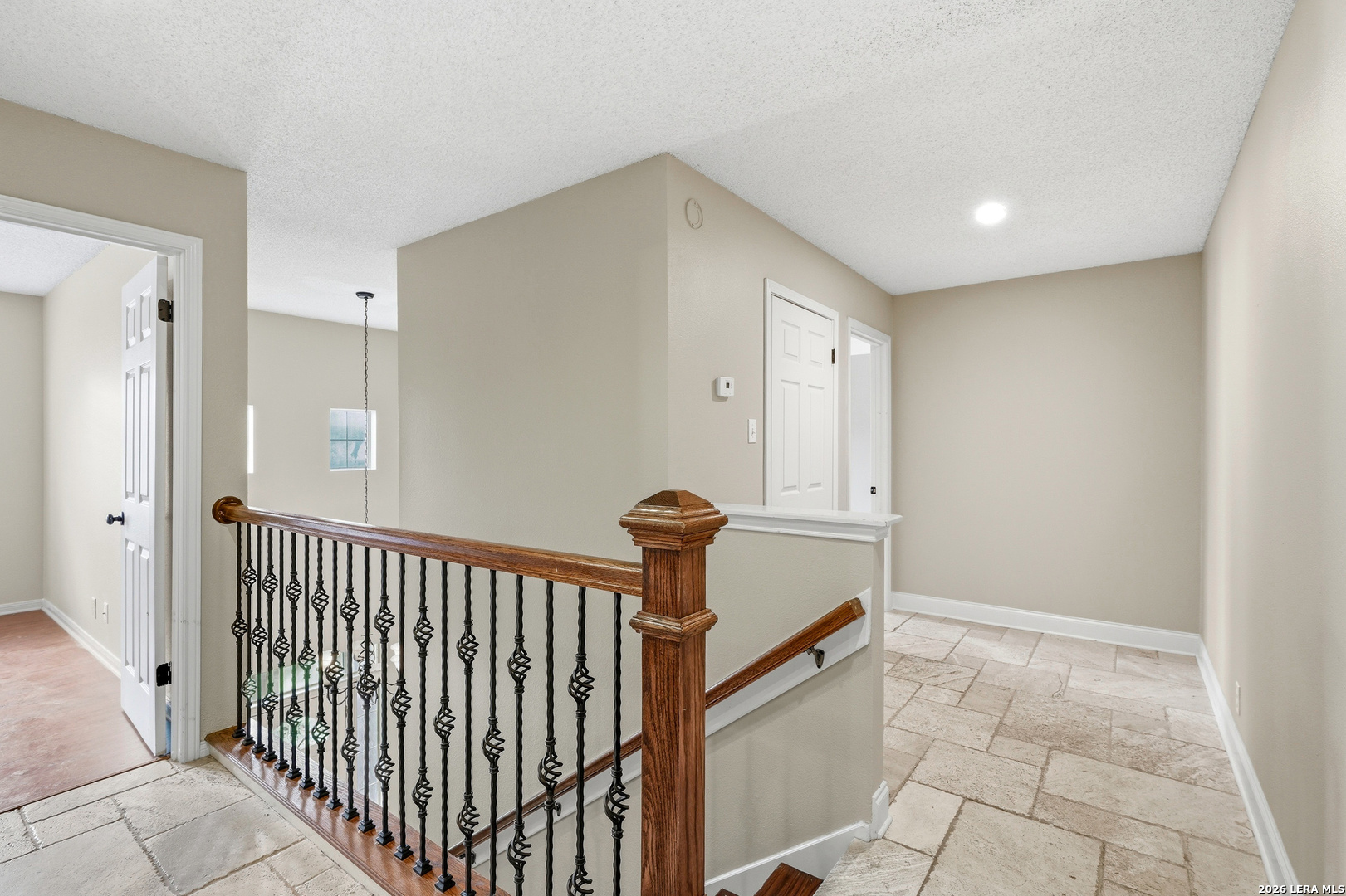 4623 Black Oak Woods San Antonio TX 78249