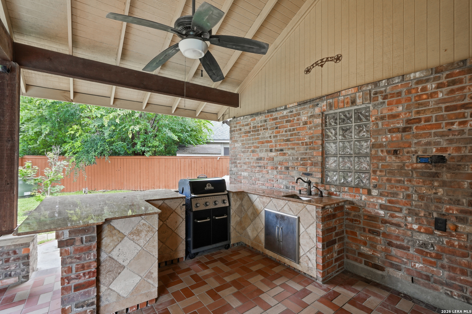 4623 Black Oak Woods San Antonio TX 78249