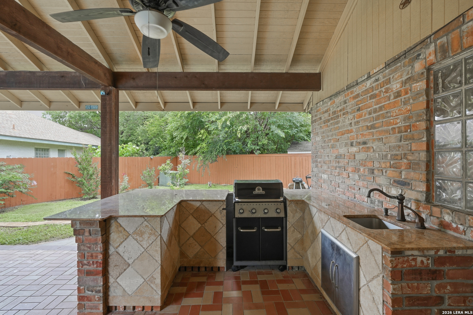 4623 Black Oak Woods San Antonio TX 78249