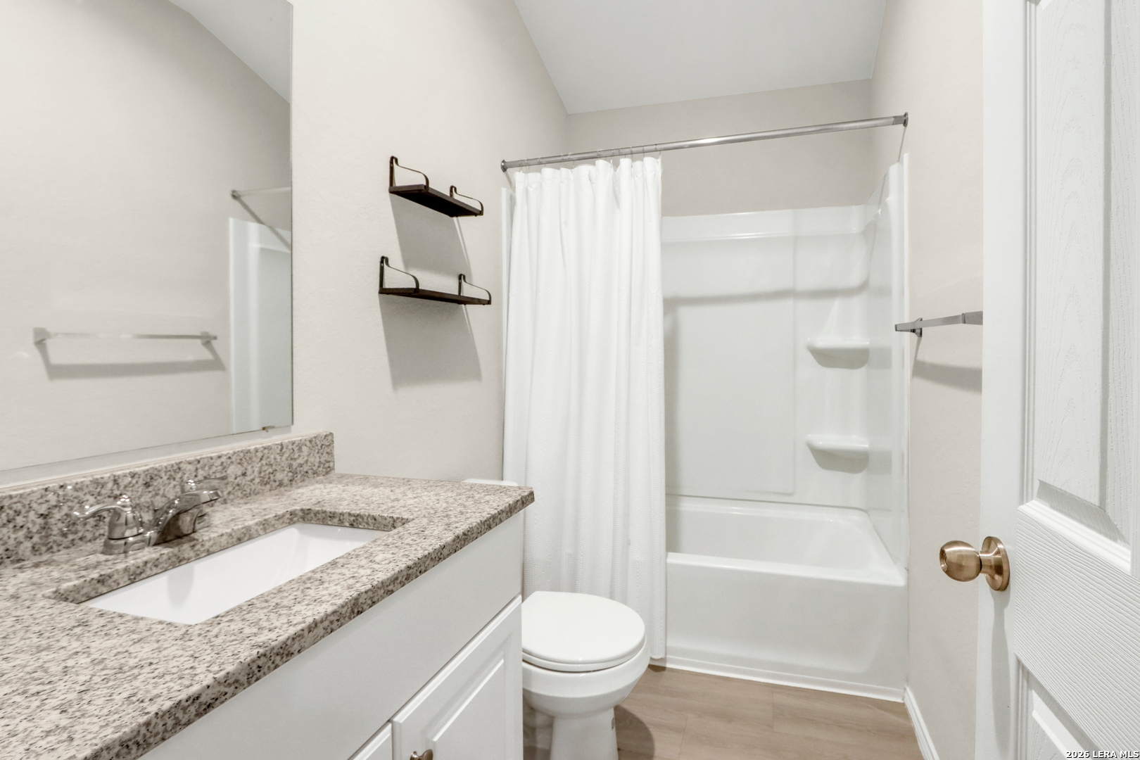 3200 Broad View Seguin TX 78155