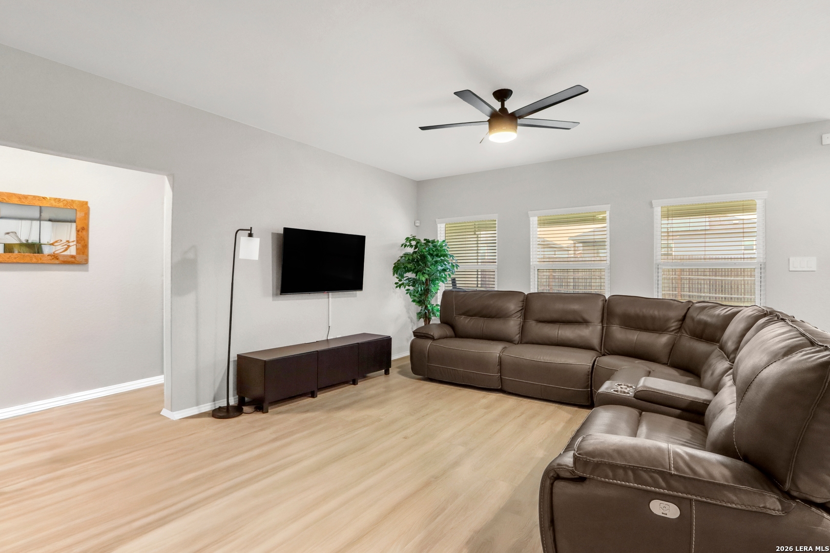 3200 Broad View Seguin TX 78155