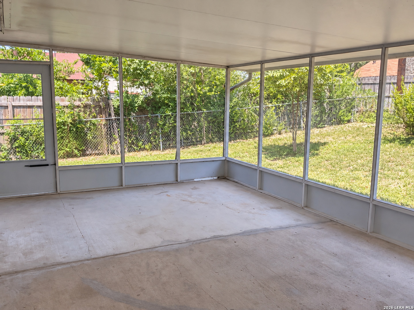 219 Shin Oak Drive Live Oak TX 78233