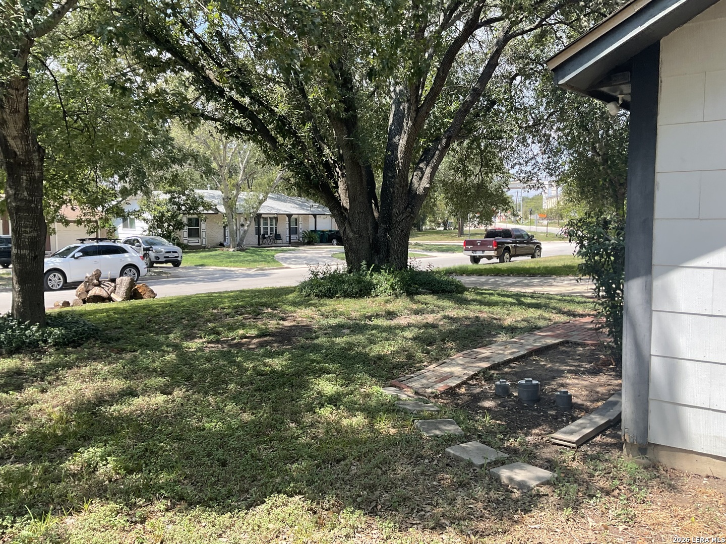 219 Shin Oak Drive Live Oak TX 78233