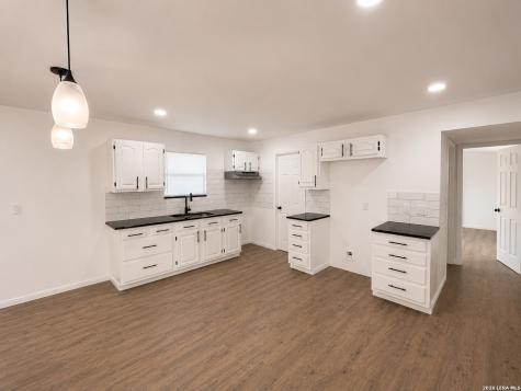 22823 Copper Canyon Drive Elmendorf TX 78112