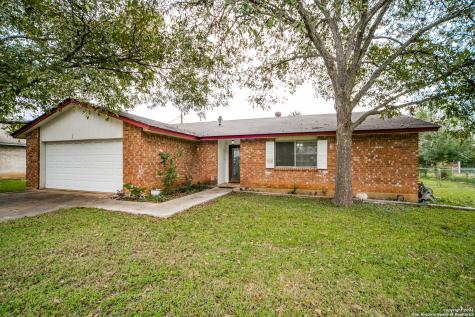 109 Edgewood Drive Comfort TX 78013