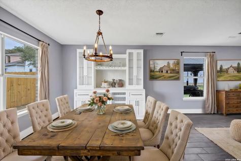 2435 Thrasher Oak San Antonio TX 78232
