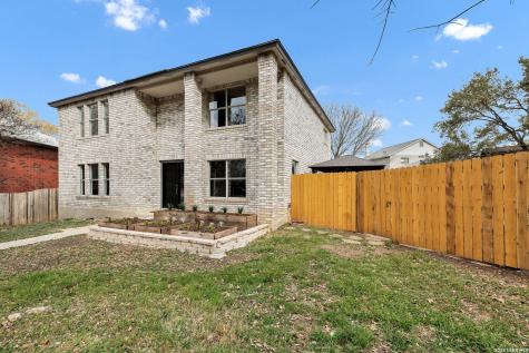 2435 Thrasher Oak San Antonio TX 78232