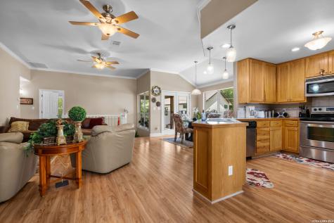 3900 N Apache Circle Kingsland TX 78639