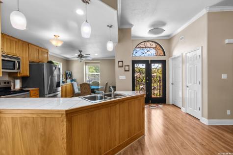 3900 N Apache Circle Kingsland TX 78639