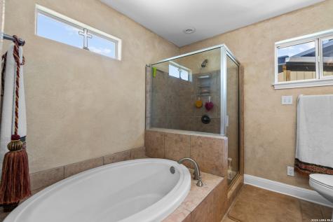 3900 N Apache Circle Kingsland TX 78639