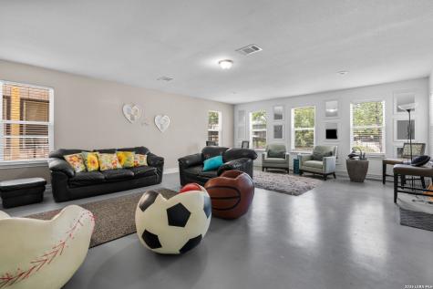 3900 N Apache Circle Kingsland TX 78639