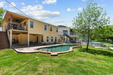 3900 N Apache Circle Kingsland TX 78639