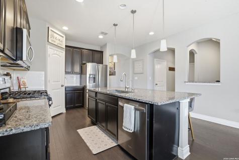 27353 Caroline Way San Antonio TX 78260