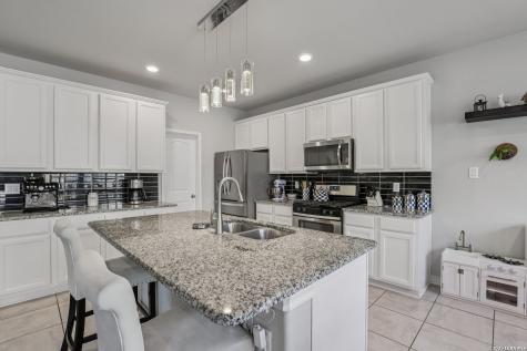 21530 Arroyo Frio San Antonio TX 78259