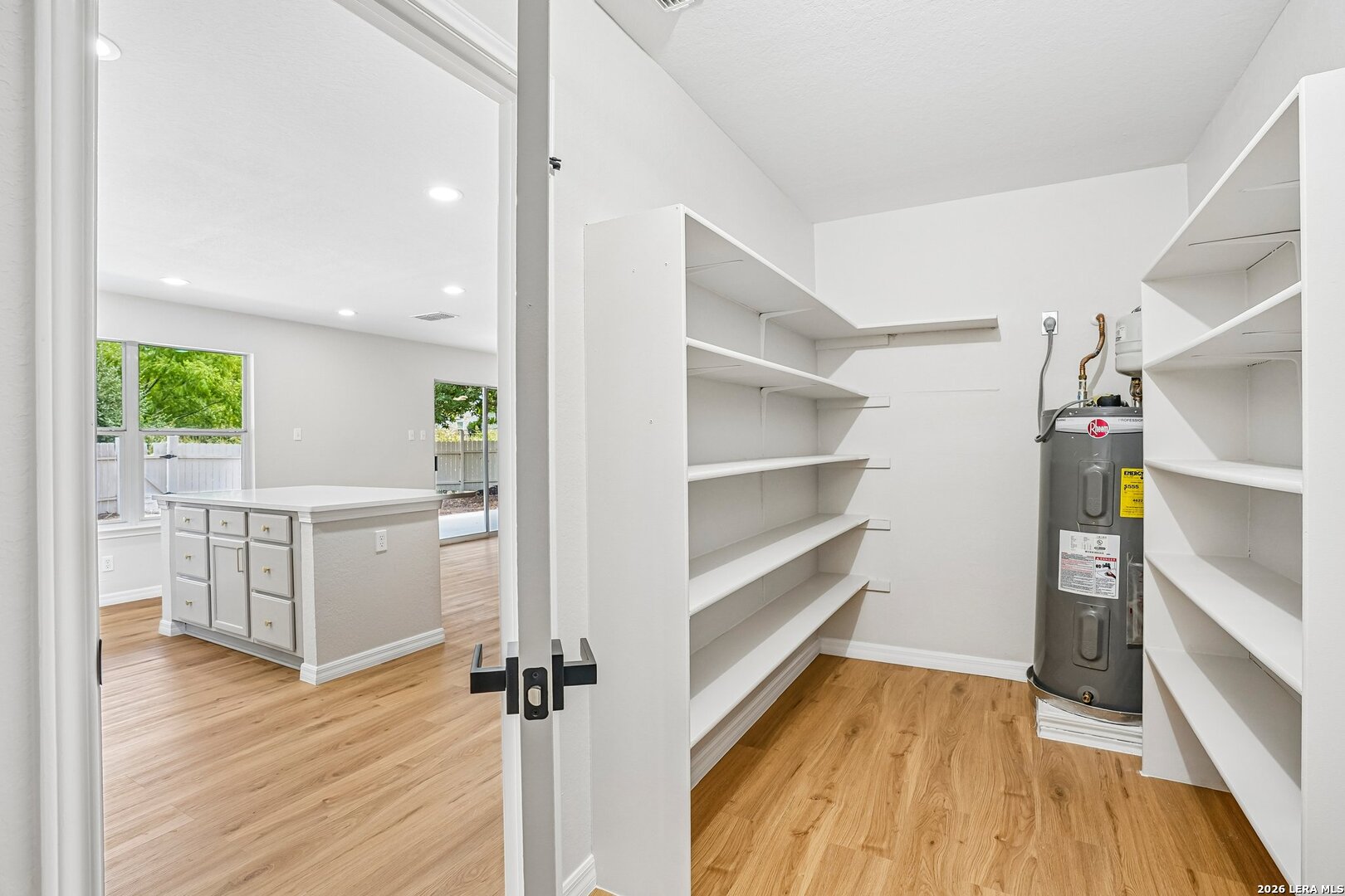 5526 Burton Farm San Antonio TX 78244