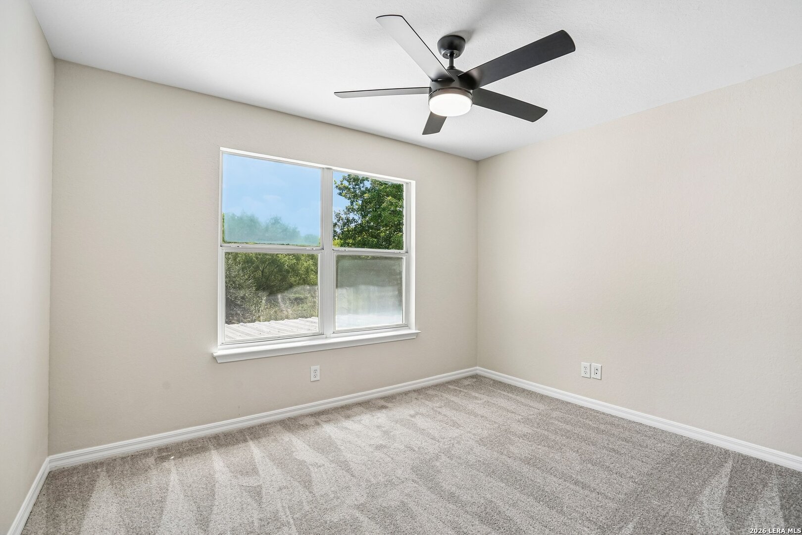 5526 Burton Farm San Antonio TX 78244
