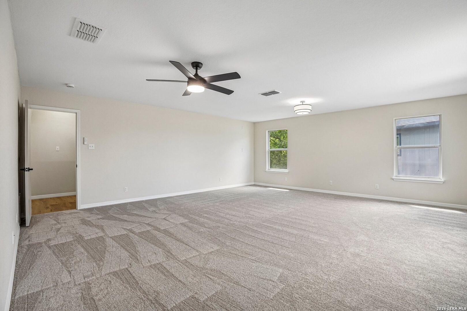 5526 Burton Farm San Antonio TX 78244